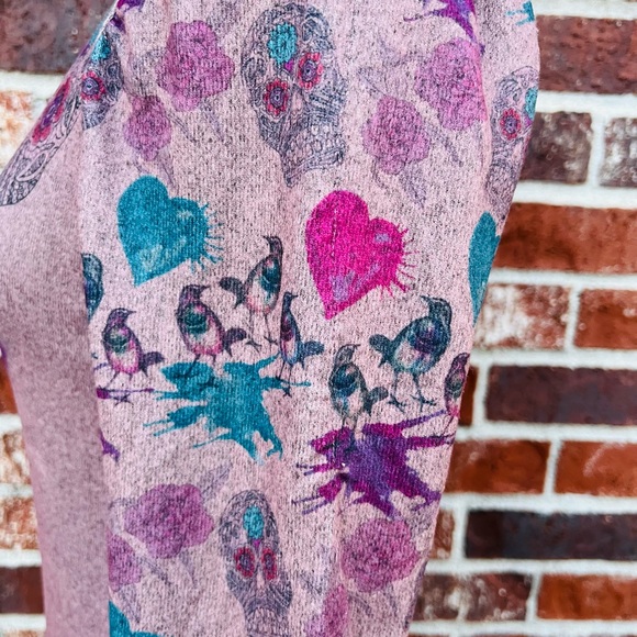 Tattoo Print Sweater - Picture 5 of 9